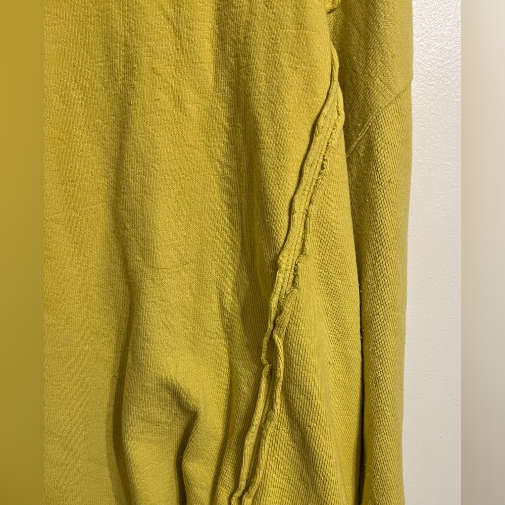 Boutique Brand - Easel Los Angeles Women's Sweatshirt - Picture 6 of 7
